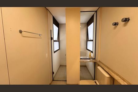 Apartamento à venda com 200m², 4 quartos e 3 vagas