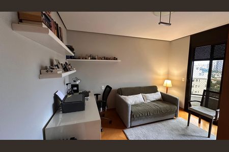 Apartamento à venda com 200m², 4 quartos e 3 vagas