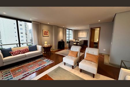 Apartamento à venda com 200m², 4 quartos e 3 vagas