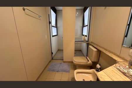 Apartamento à venda com 200m², 4 quartos e 3 vagas