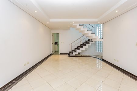 Sala de casa à venda com 3 quartos, 255m² em Vila Brasilio Machado, São Paulo
