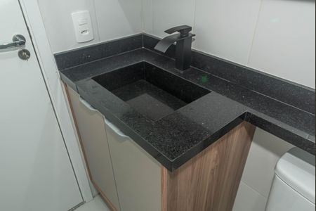 Apartamento para alugar com 39m², 2 quartos e sem vaga Apartamento para alugar com 39m², 2 quartos e sem vagaBanheiro