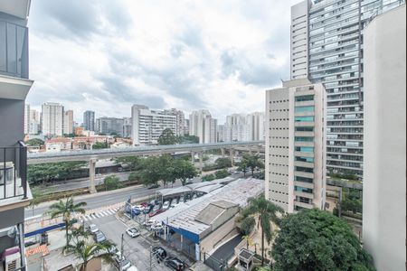 Apartamento para alugar com 39m², 2 quartos e sem vaga Apartamento para alugar com 39m², 2 quartos e sem vagaVaranda