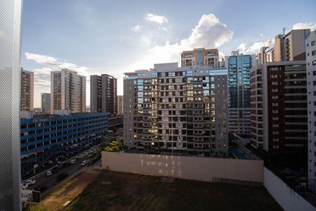 Apartamento para alugar com 37m², 1 quarto e 1 vagaVista