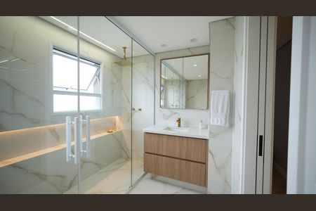 Apartamento à venda com 165m², 3 quartos e 3 vagasBanheiro da Suíte 1