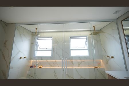 Apartamento à venda com 165m², 3 quartos e 3 vagasBanheiro da Suíte 1