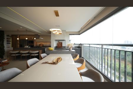 Apartamento à venda com 165m², 3 quartos e 3 vagasVaranda gourmet