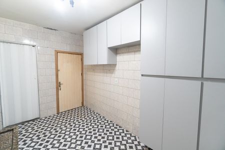 Casa para alugar com 60m², 2 quartos e 1 vaga Casa para alugar com 60m², 2 quartos e 1 vagaCozinha