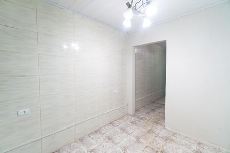 Casa para alugar com 60m², 2 quartos e 1 vaga Casa para alugar com 60m², 2 quartos e 1 vagaSala