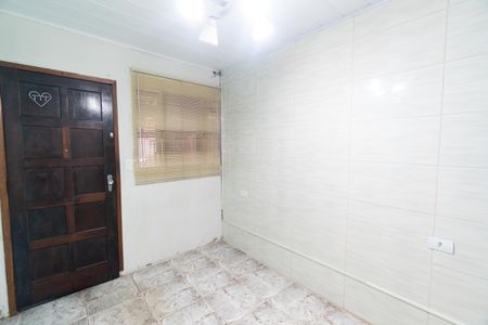 Sala de casa para alugar com 2 quartos, 60m² em Vila Campestre, São Paulo