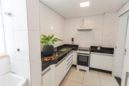 Apartamento à venda com 78m², 3 quartos e 2 vagas Apartamento à venda com 78m², 3 quartos e 2 vagasCozinha/Área de Serviço