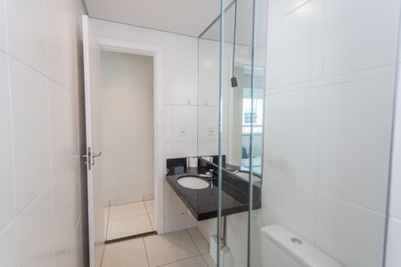 Apartamento à venda com 78m², 3 quartos e 2 vagas Apartamento à venda com 78m², 3 quartos e 2 vagasBanheiro Social