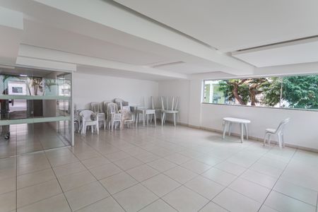 Apartamento à venda com 78m², 3 quartos e 2 vagas Apartamento à venda com 78m², 3 quartos e 2 vagasÁrea Comum - Salão de Festas