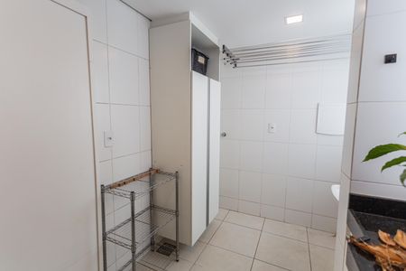 Apartamento à venda com 78m², 3 quartos e 2 vagas Apartamento à venda com 78m², 3 quartos e 2 vagasCozinha/Área de Serviço