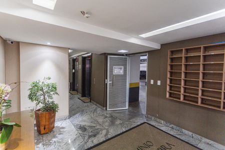 Apartamento à venda com 78m², 3 quartos e 2 vagas Apartamento à venda com 78m², 3 quartos e 2 vagasHall de entrada