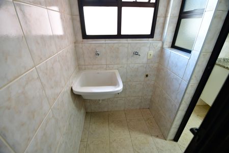 Apartamento para alugar com 67m², 1 quarto e 1 vagaÁrea de Serviço