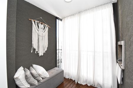 Apartamento à venda com 90m², 3 quartos e 2 vagasÁrea da sala com Churrasqueira