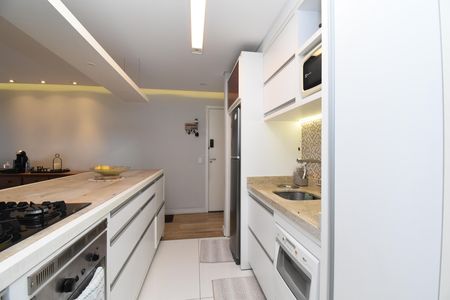 Apartamento à venda com 90m², 3 quartos e 2 vagasSala/Cozinha