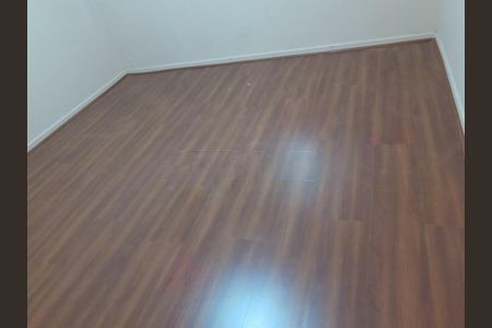 Casa à venda com 3 quartos, 125m² em Jardim Reimberg, São Paulo