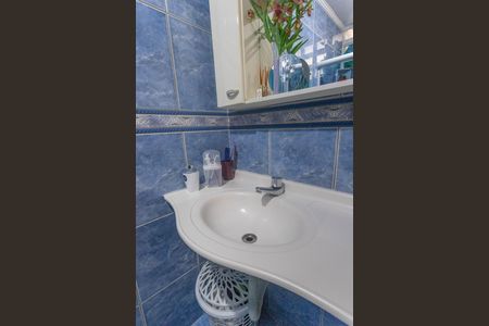 Apartamento à venda com 54m², 2 quartos e 1 vaga Apartamento à venda com 54m², 2 quartos e 1 vagaBanheiro