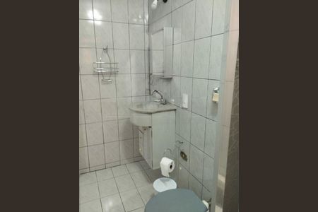 Casa à venda com 4 quartos, 180m² em Jardim Colonial, São Paulo
