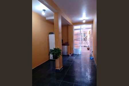 Casa à venda com 180m², 4 quartos e 2 vagas