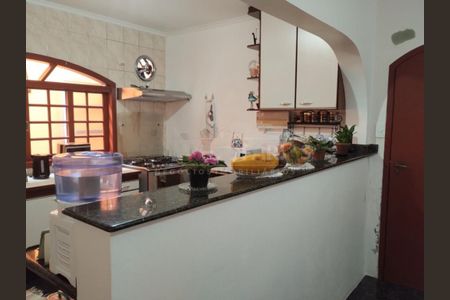 Casa à venda com 180m², 4 quartos e 2 vagas