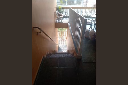Casa à venda com 4 quartos, 180m² em Jardim Colonial, São Paulo
