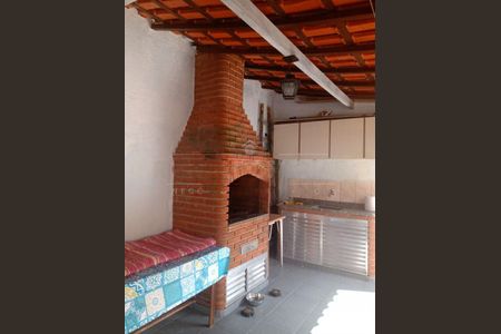 Casa à venda com 180m², 4 quartos e 2 vagas