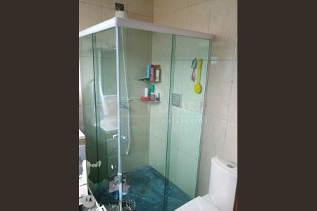 Casa à venda com 3 quartos, 80m² em Jardim Shangrilá (Zona Sul), São Paulo