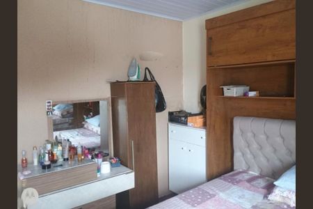 Casa à venda com 3 quartos, 80m² em Jardim Shangrilá (Zona Sul), São Paulo