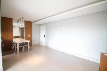 Apartamento à venda com 66m², 1 quarto e 1 vaga