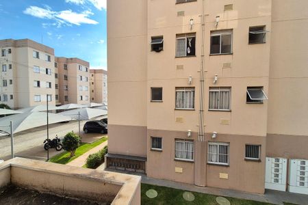 Apartamento à venda com 44m², 2 quartos e 1 vaga Apartamento à venda com 44m², 2 quartos e 1 vagaVista da Área de Serviço