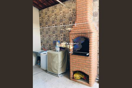 Casa à venda com 200m², 4 quartos e 2 vagas