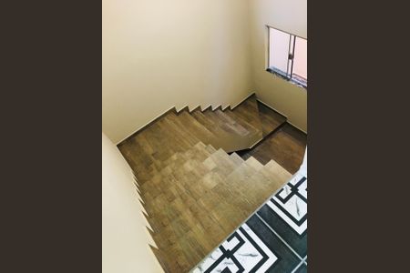 Casa à venda com 200m², 4 quartos e 2 vagas