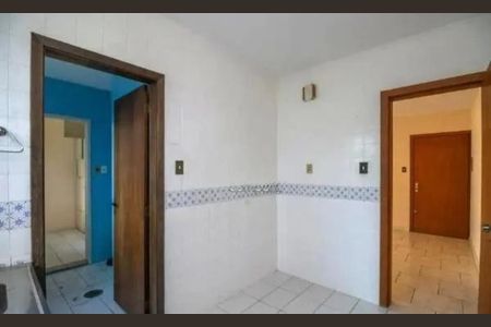 Cozinha de apartamento para alugar com 3 quartos, 70m² em Rio Branco, Porto Alegre