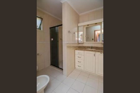 Apartamento para alugar com 70m², 3 quartos e 1 vaga Apartamento para alugar com 70m², 3 quartos e 1 vagaBanheiro 1