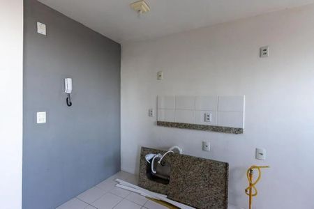 Cozinha de apartamento para alugar com 2 quartos, 49m² em Cristal, Porto Alegre