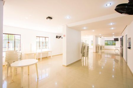 Apartamento para alugar com 86m², 3 quartos e 1 vaga Apartamento para alugar com 86m², 3 quartos e 1 vagaÁrea comum - Salão de festas