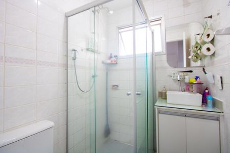 Apartamento para alugar com 86m², 3 quartos e 1 vaga Apartamento para alugar com 86m², 3 quartos e 1 vagaBanheiro do quarto 1