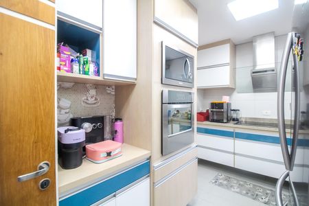 Apartamento à venda com 155m², 3 quartos e 3 vagas Apartamento à venda com 155m², 3 quartos e 3 vagasCozinha