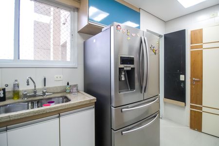 Apartamento à venda com 155m², 3 quartos e 3 vagas Apartamento à venda com 155m², 3 quartos e 3 vagasCozinha