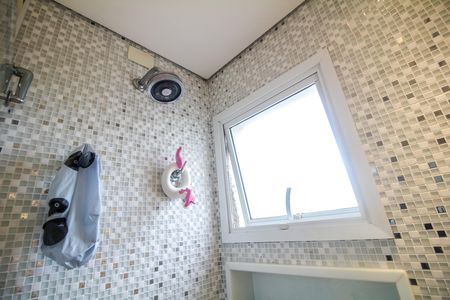 Apartamento à venda com 155m², 3 quartos e 3 vagas Apartamento à venda com 155m², 3 quartos e 3 vagasBanheiro