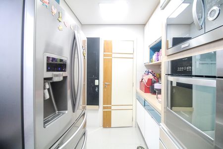 Apartamento à venda com 155m², 3 quartos e 3 vagas Apartamento à venda com 155m², 3 quartos e 3 vagasCozinha