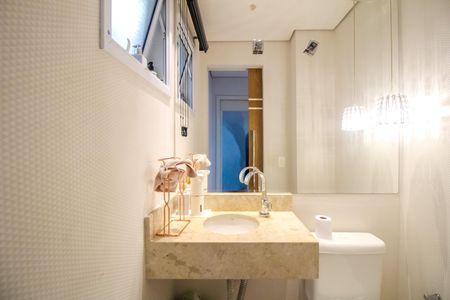 Apartamento à venda com 155m², 3 quartos e 3 vagas Apartamento à venda com 155m², 3 quartos e 3 vagasLavabo