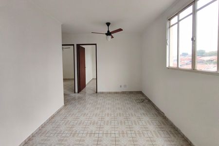 Sala de apartamento para alugar com 2 quartos, 63m² em Conjunto Habitacional Parque Itajai, Campinas
