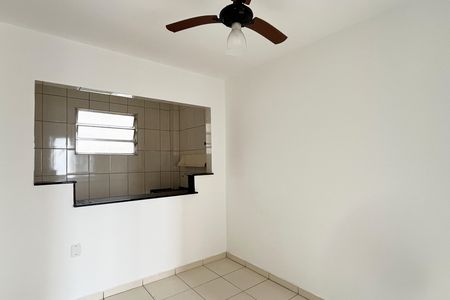 Sala de apartamento para alugar com 1 quarto, 40m² em Embaré, Santos