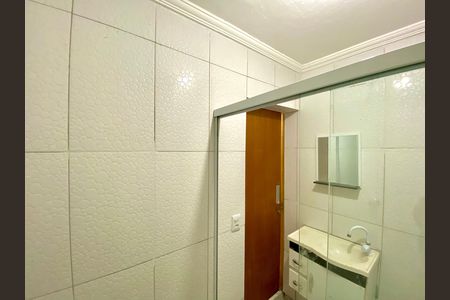 Casa para alugar com 75m², 3 quartos e sem vaga Casa para alugar com 75m², 3 quartos e sem vagaBanheiro
