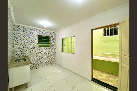 Casa para alugar com 75m², 3 quartos e sem vaga Casa para alugar com 75m², 3 quartos e sem vagaCozinha