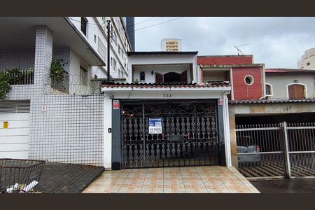 Casa à venda com 220m², 5 quartos e 2 vagas Casa à venda com 220m², 5 quartos e 2 vagasFachada + Plaquinha